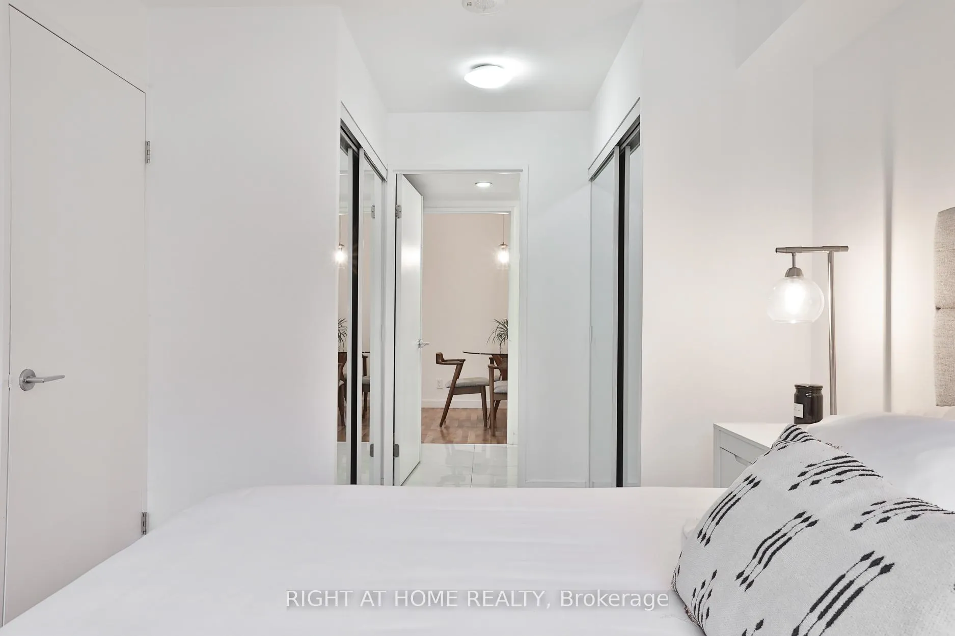 Photo 11 of Unit 613, 1005 King Street W, Toronto, Niagara — HOMEH