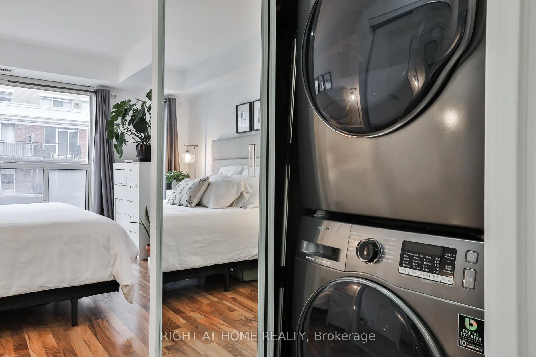 Photo 15 of Unit 613, 1005 King Street W, Toronto, Niagara — HOMEH