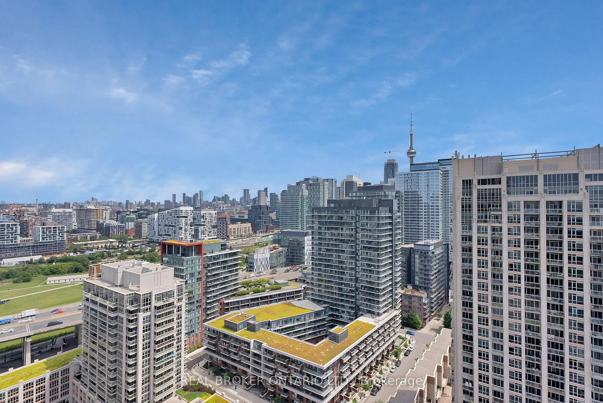 Photo 19 of Unit 2603, 628 Fleet Street, Toronto, Niagara — HOMEH