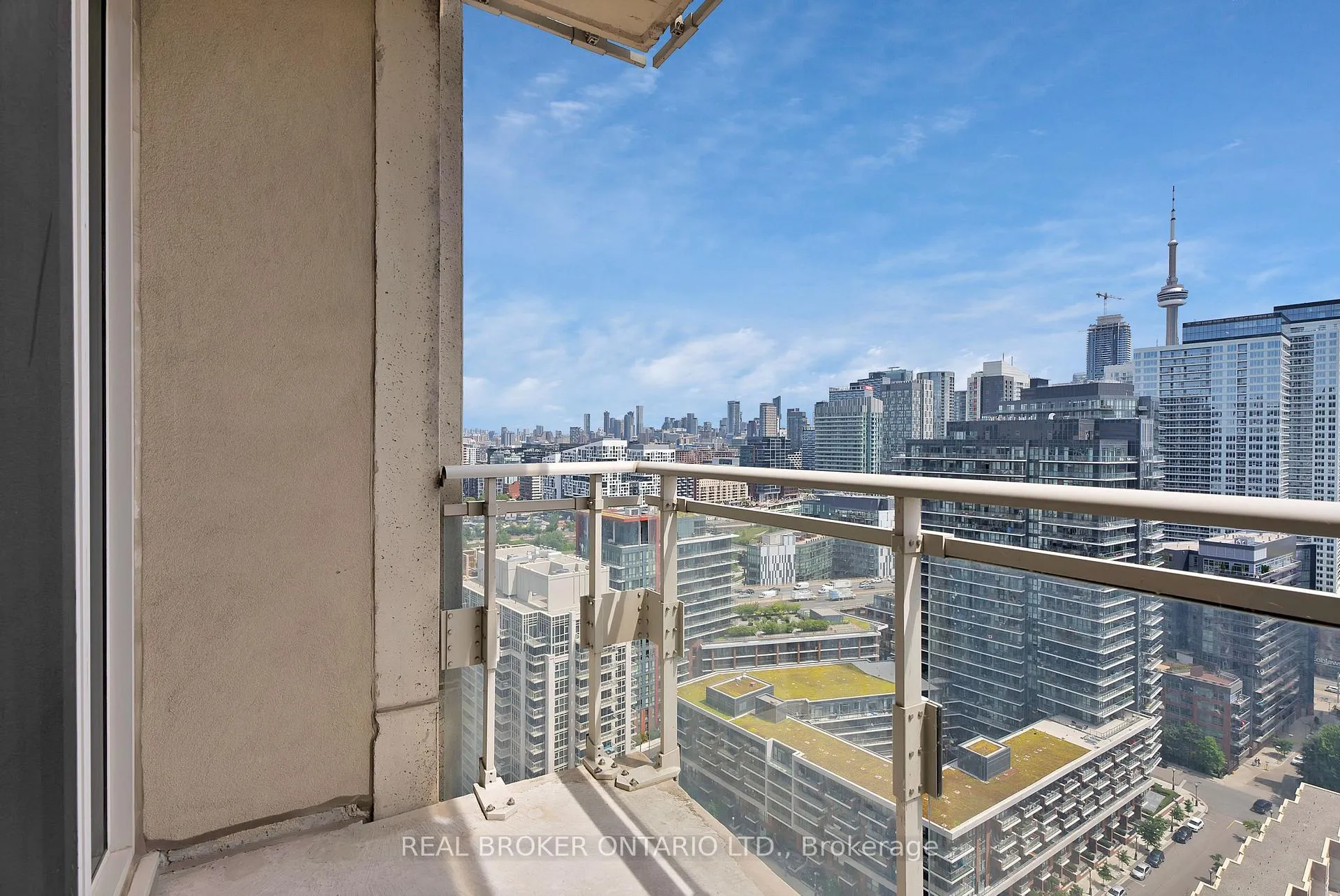 Photo 21 of Unit 2603, 628 Fleet Street, Toronto, Niagara — HOMEH