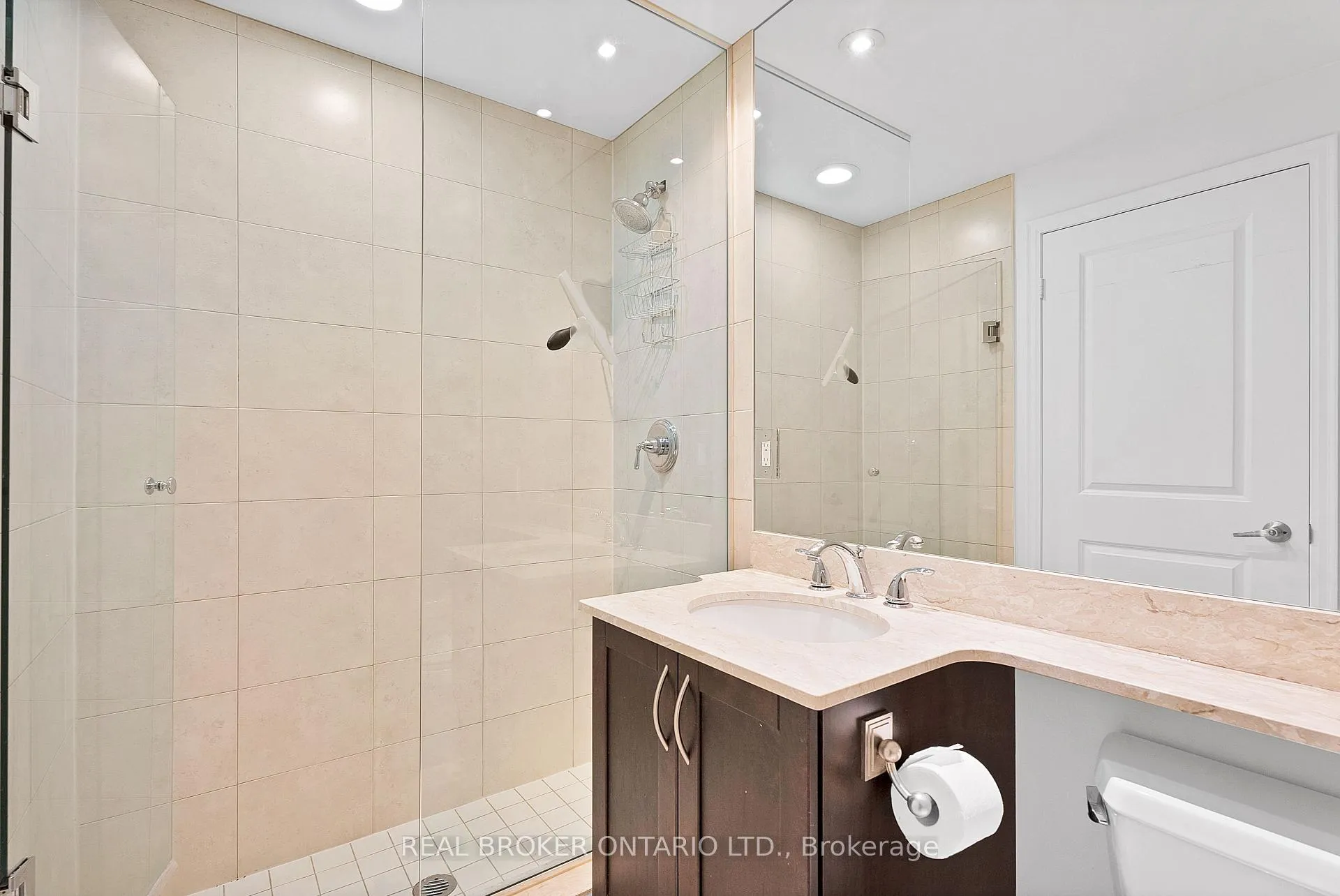 Photo 27 of Unit 2603, 628 Fleet Street, Toronto, Niagara — HOMEH