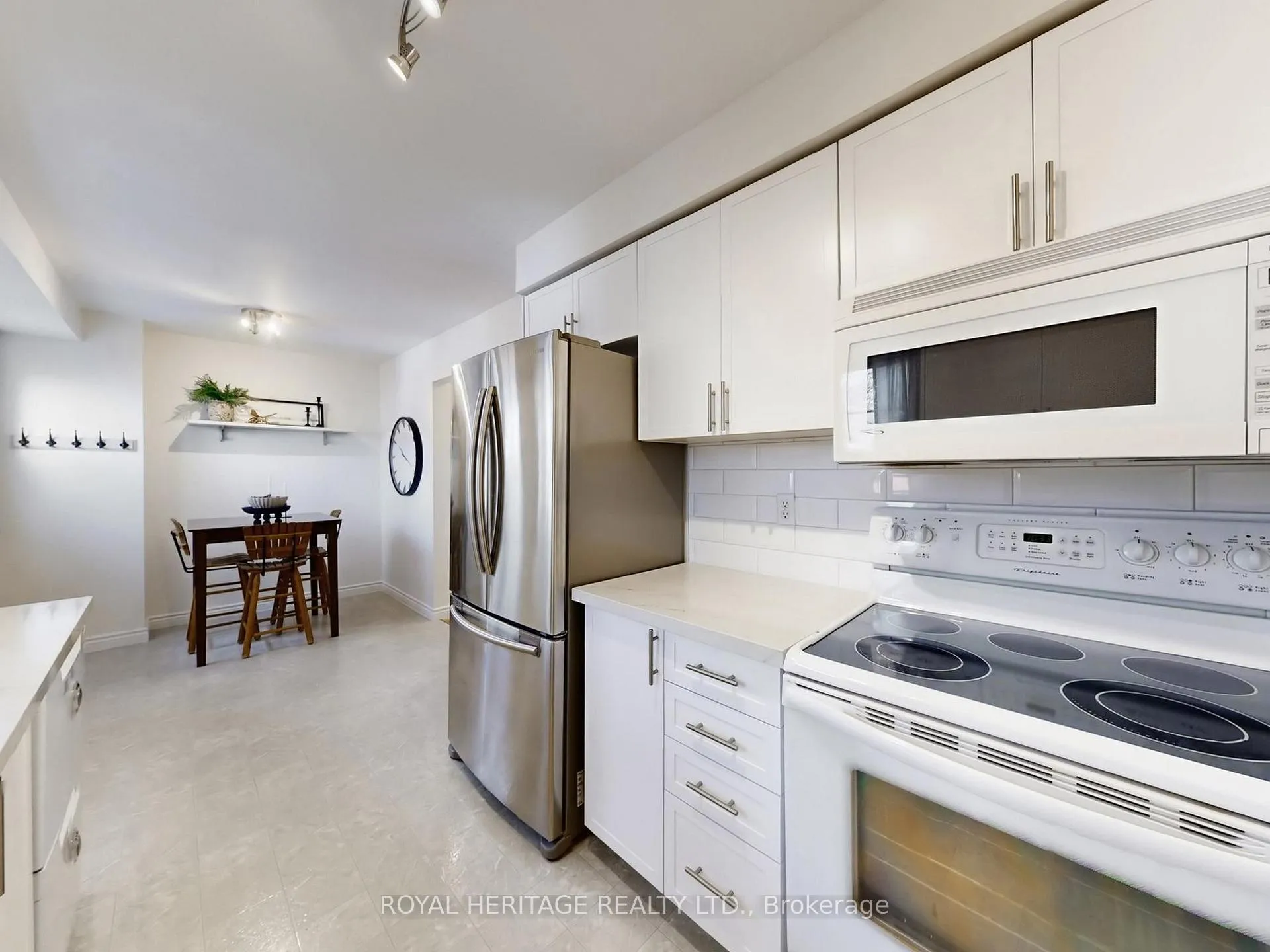 Photo 10 of Unit 39, 10 Bassett Boulevard, Whitby, Pringle Creek — HOMEH