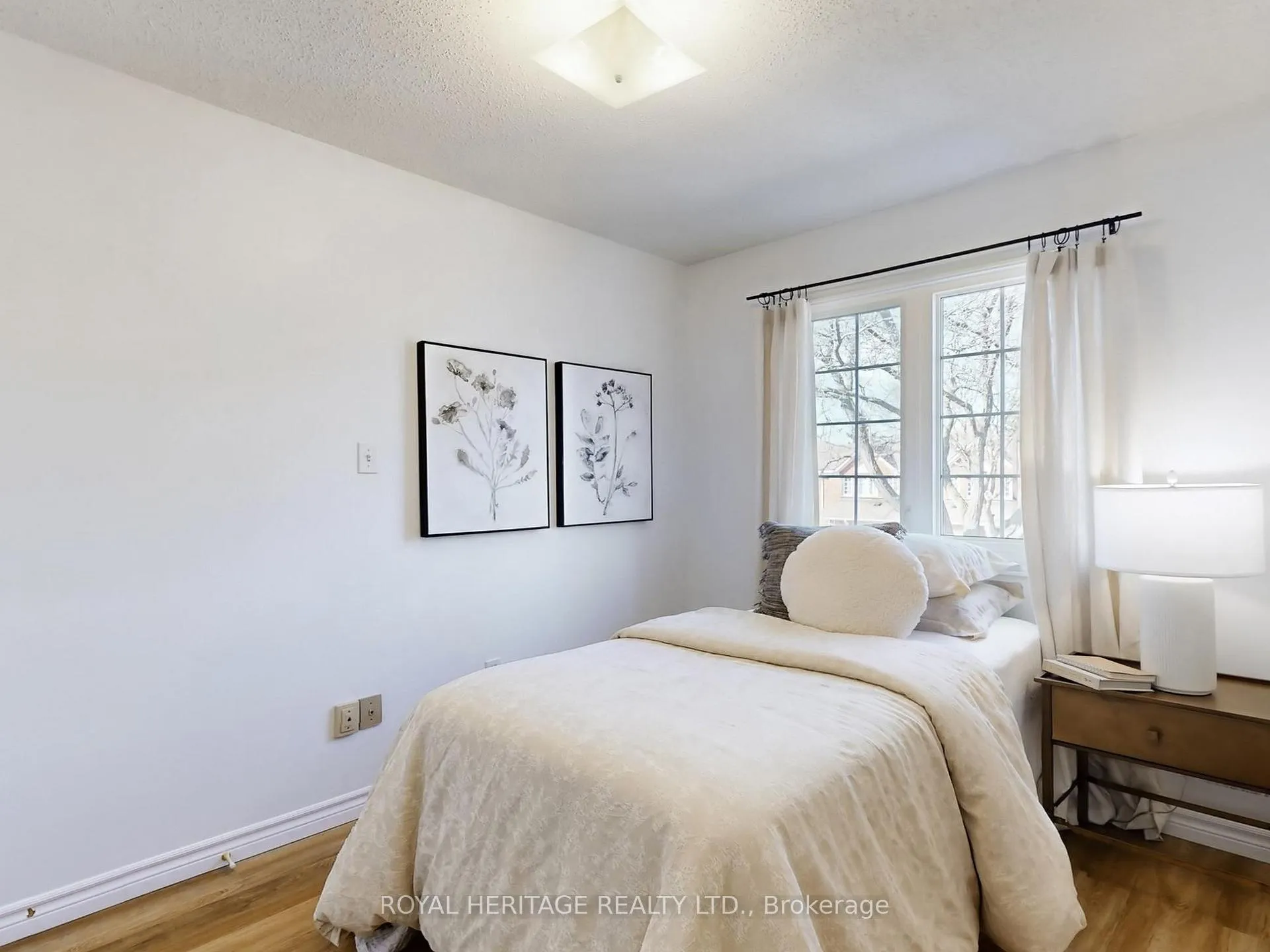 Photo 19 of Unit 39, 10 Bassett Boulevard, Whitby, Pringle Creek — HOMEH