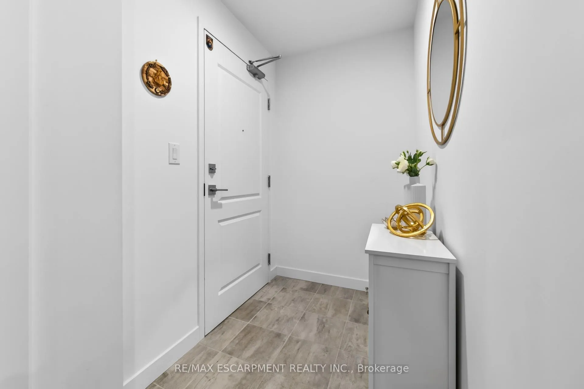 Photo 8 of Unit 1213, 460 Dundas Street E, Hamilton, Waterdown — HOMEH
