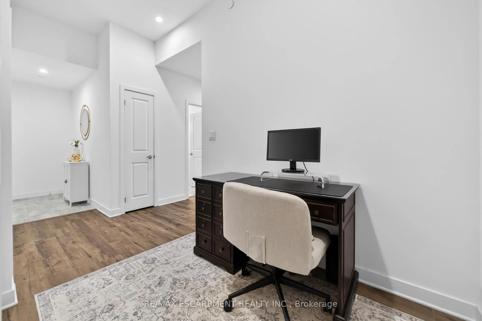 Photo 12 of Unit 1213, 460 Dundas Street E, Hamilton, Waterdown — HOMEH