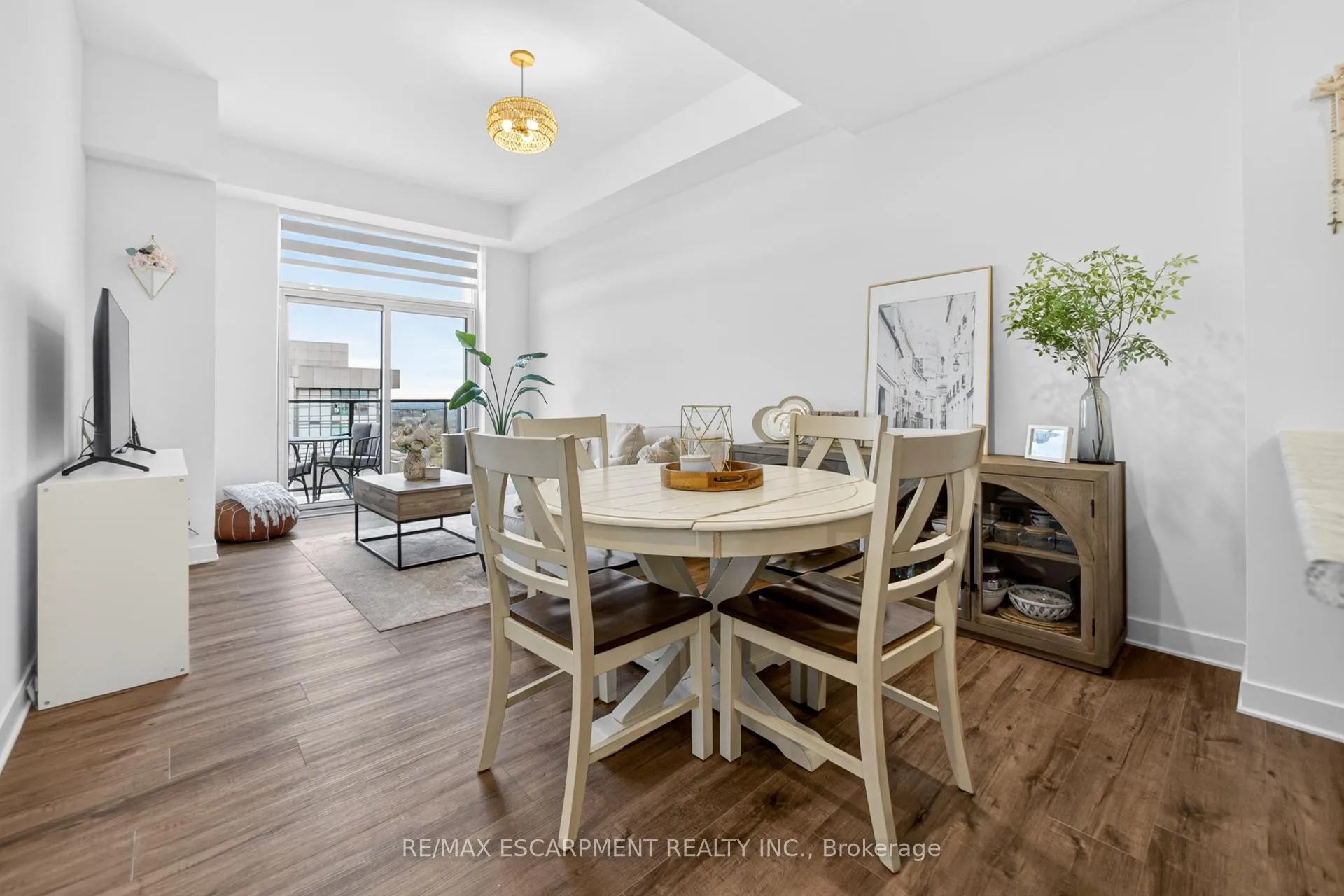 Photo 17 of Unit 1213, 460 Dundas Street E, Hamilton, Waterdown — HOMEH