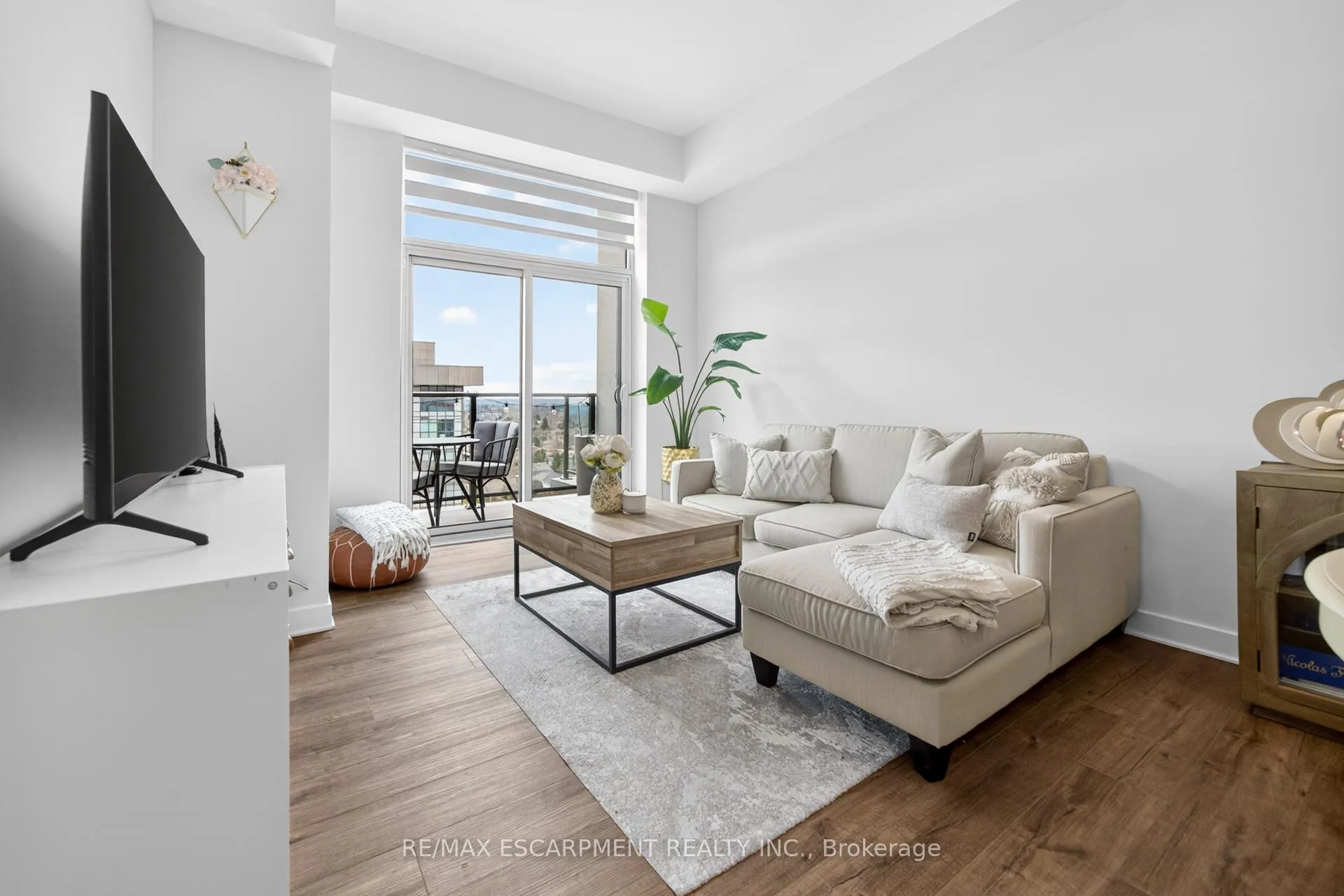 Photo 19 of Unit 1213, 460 Dundas Street E, Hamilton, Waterdown — HOMEH