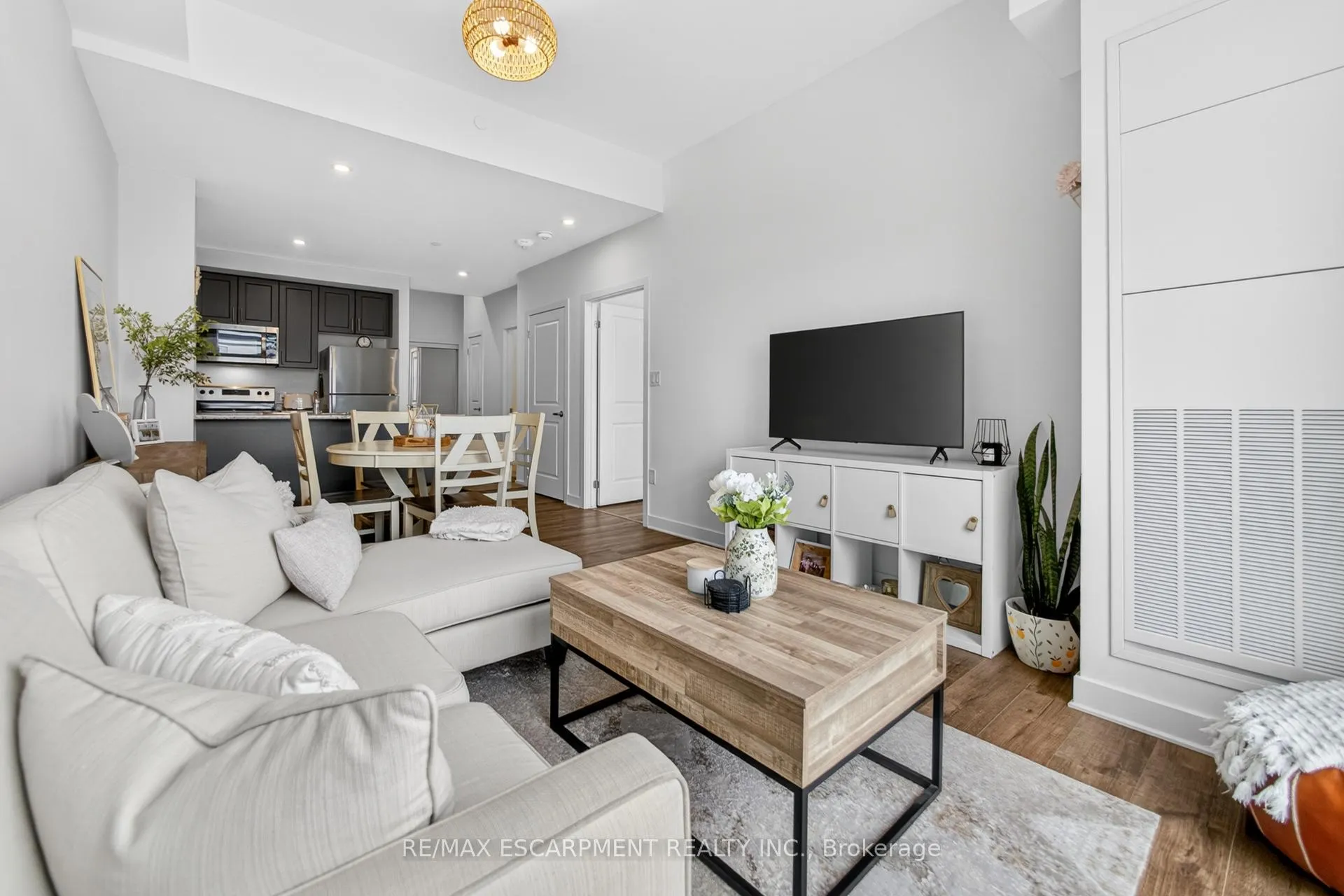 Photo 22 of Unit 1213, 460 Dundas Street E, Hamilton, Waterdown — HOMEH