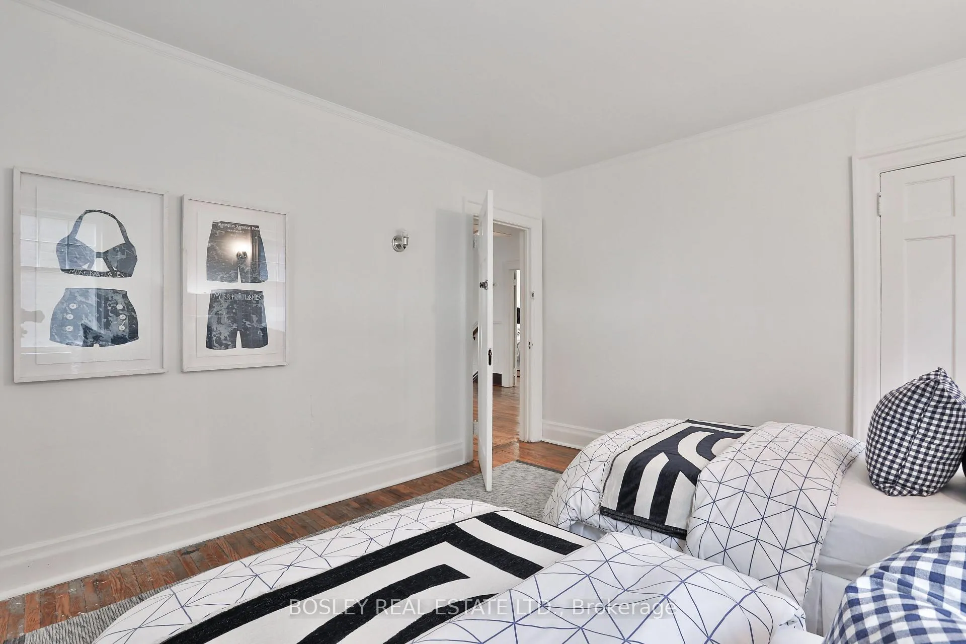 Photo 25 of 88 Indian Grove, Toronto, High Park-Swansea — HOMEH