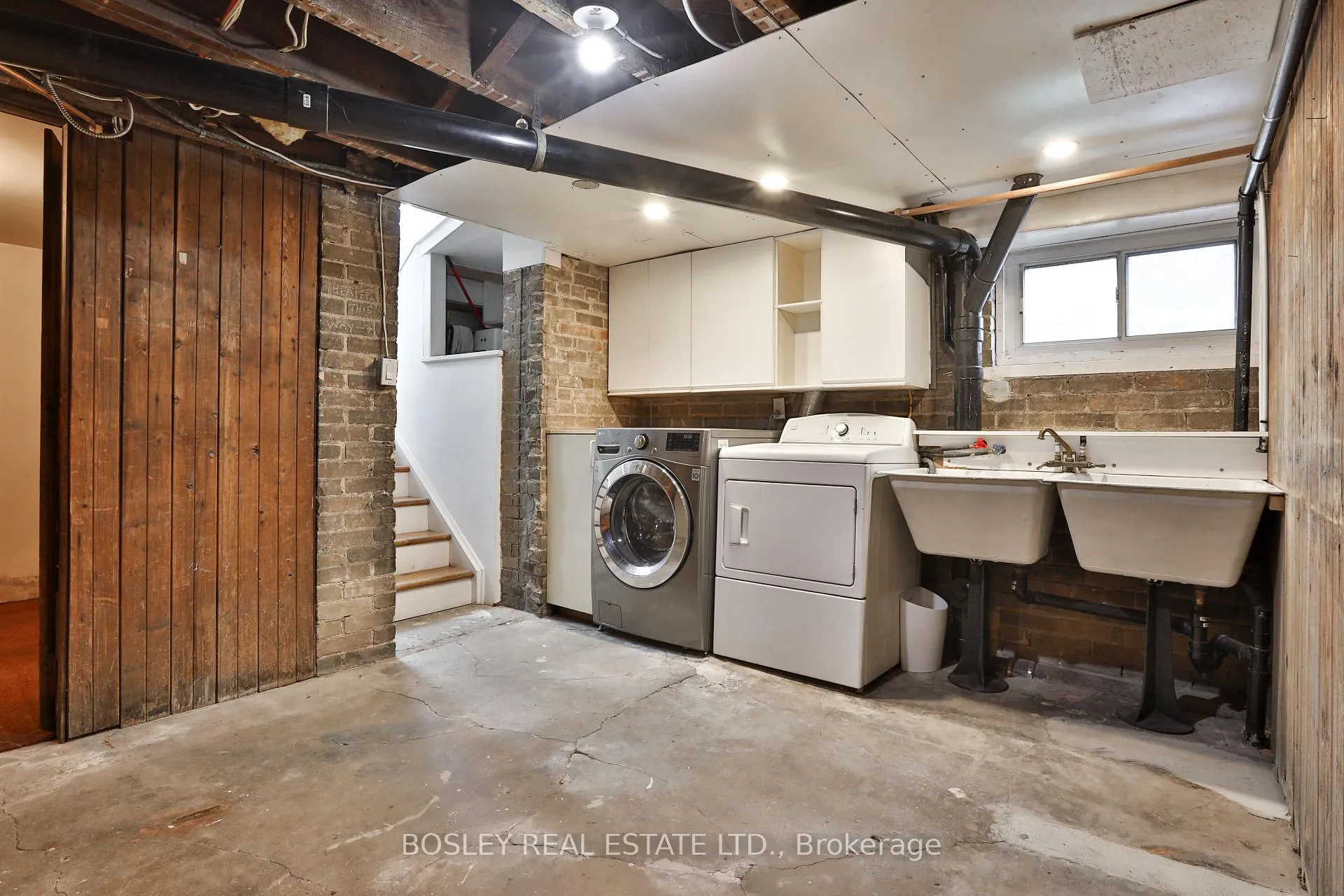 Photo 36 of 88 Indian Grove, Toronto, High Park-Swansea — HOMEH