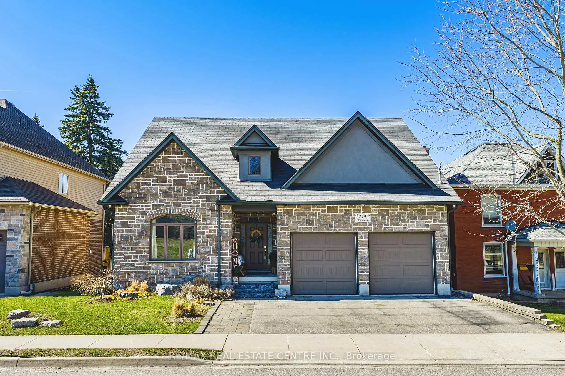 Photo 1 of 219 Walker Street, Cambridge, Hespeler Village — HOMEH