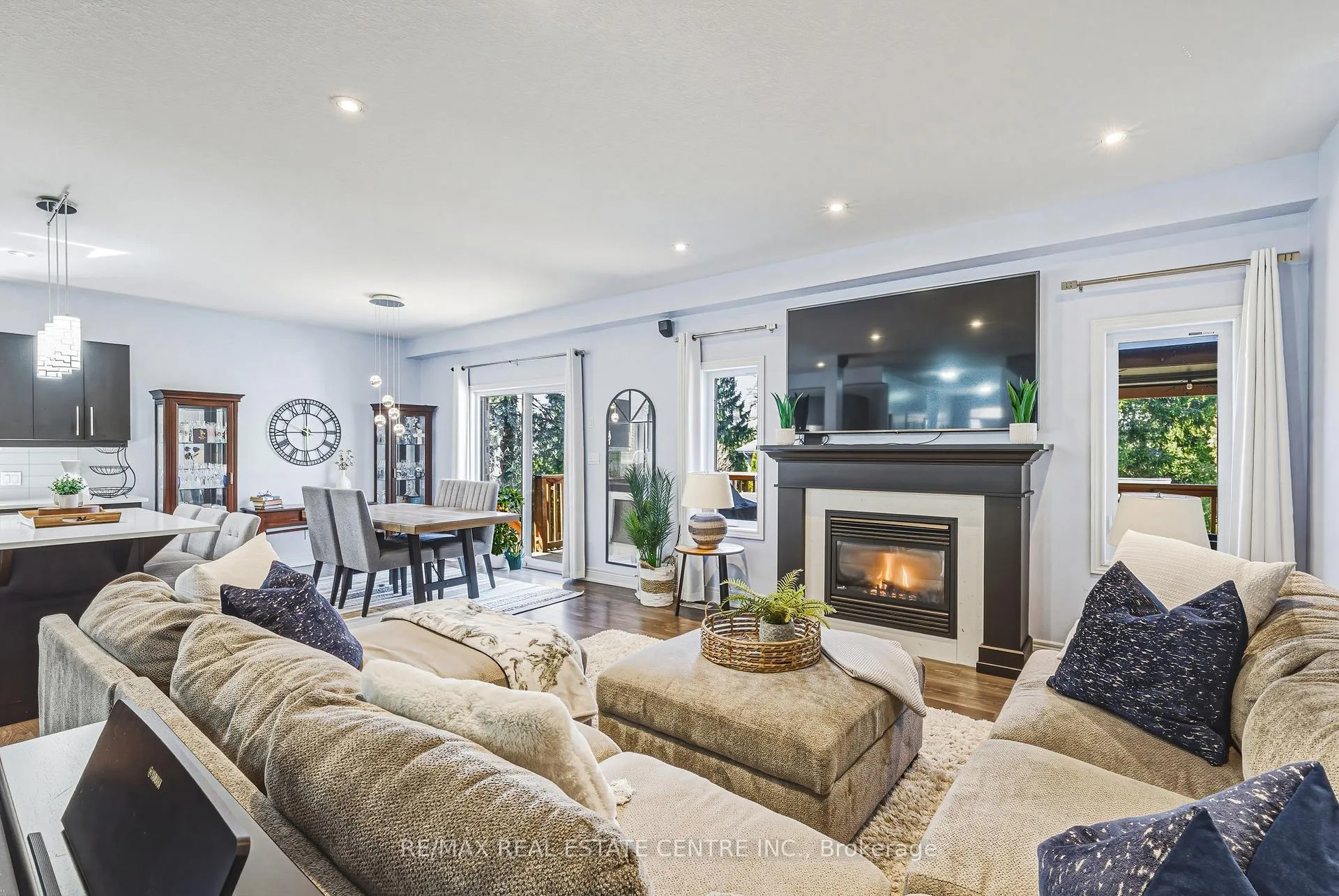 Photo 7 of 219 Walker Street, Cambridge, Hespeler Village — HOMEH