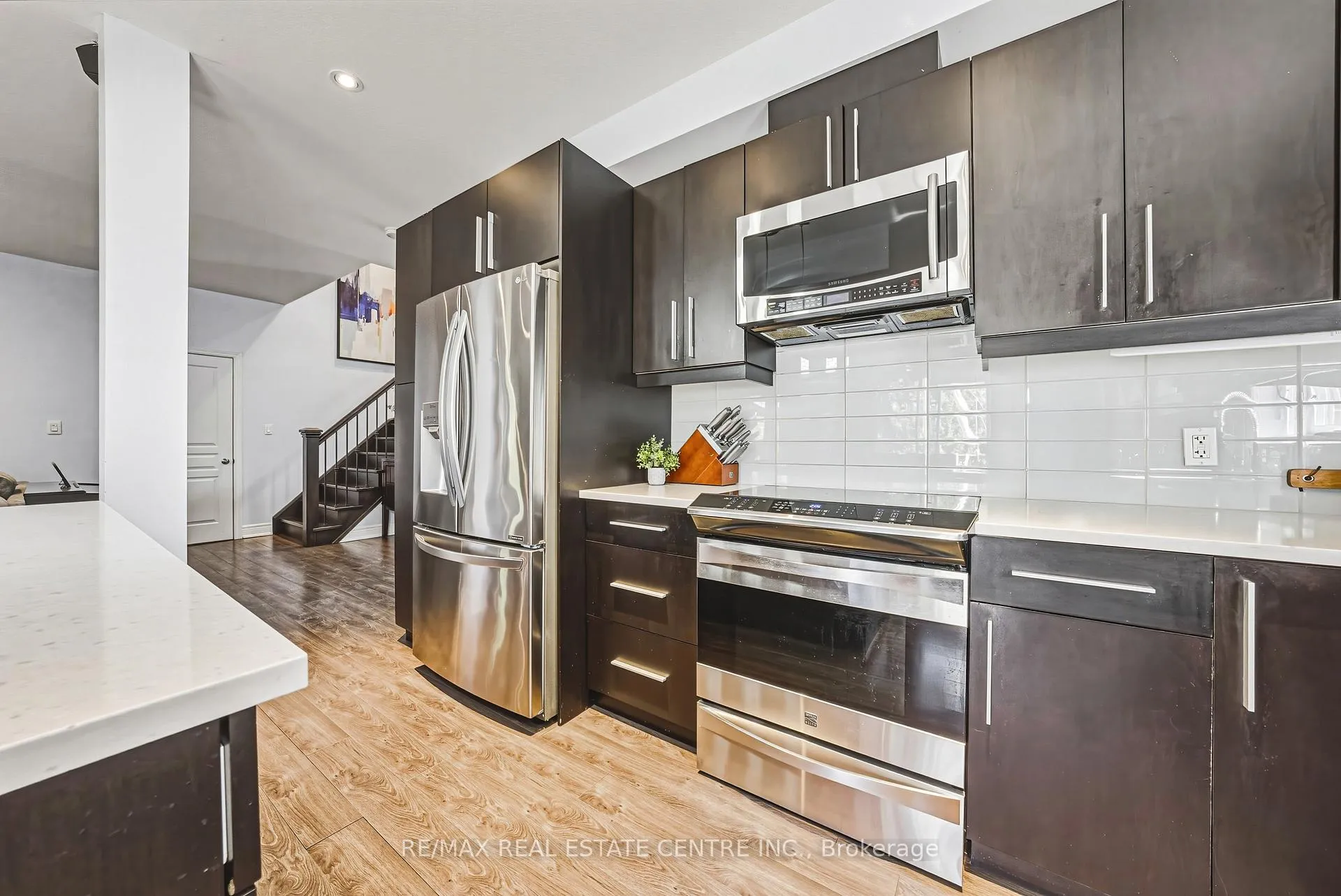 Photo 10 of 219 Walker Street, Cambridge, Hespeler Village — HOMEH