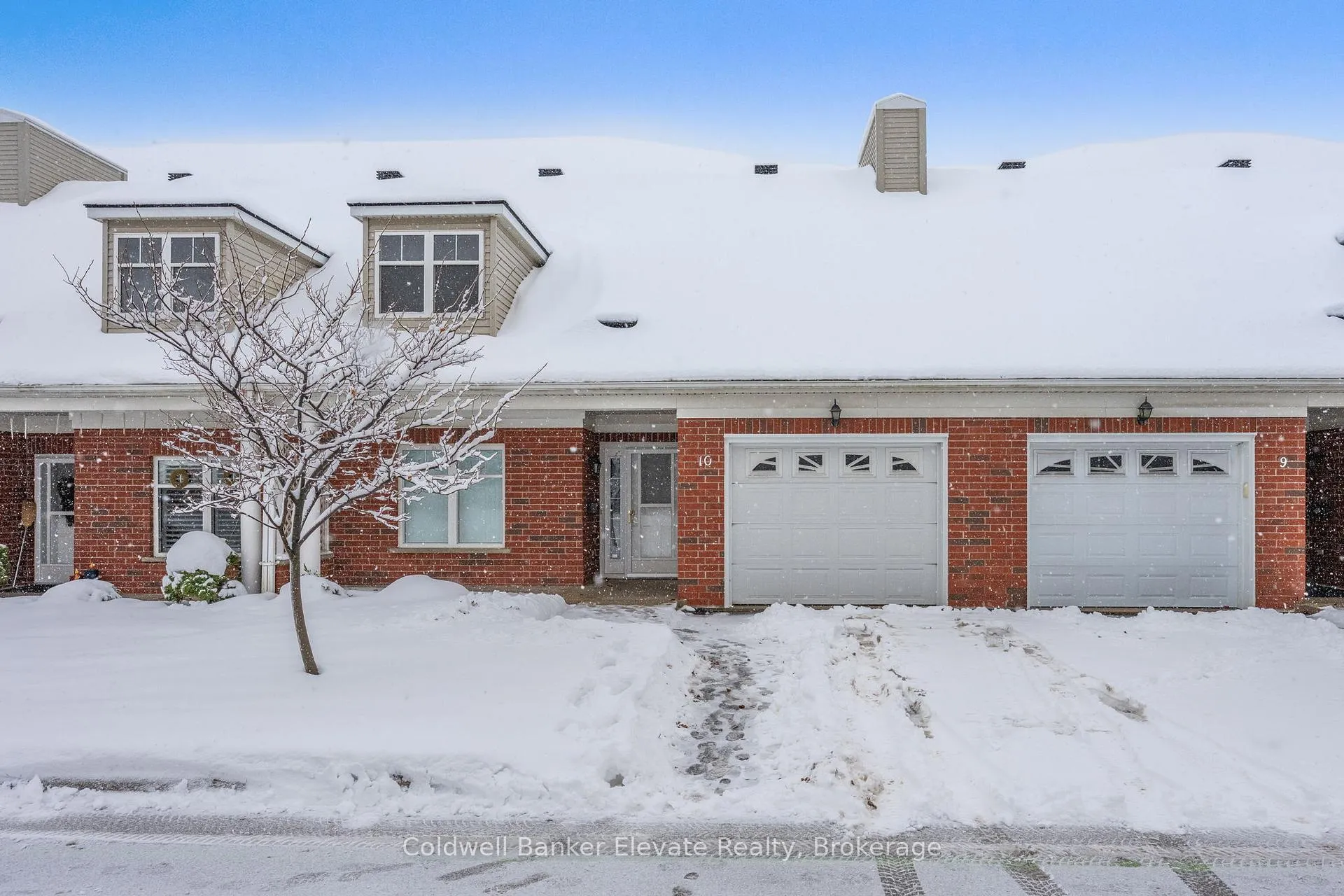 Photo 1 of Unit 10, 2705 Kingsway Drive, Kitchener — HOMEH