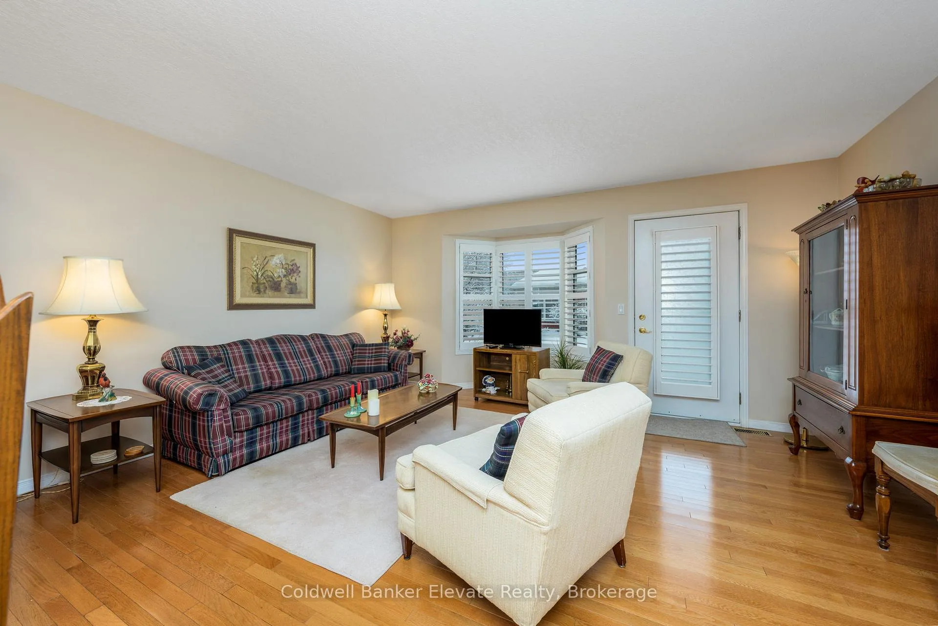 Photo 22 of Unit 10, 2705 Kingsway Drive, Kitchener — HOMEH