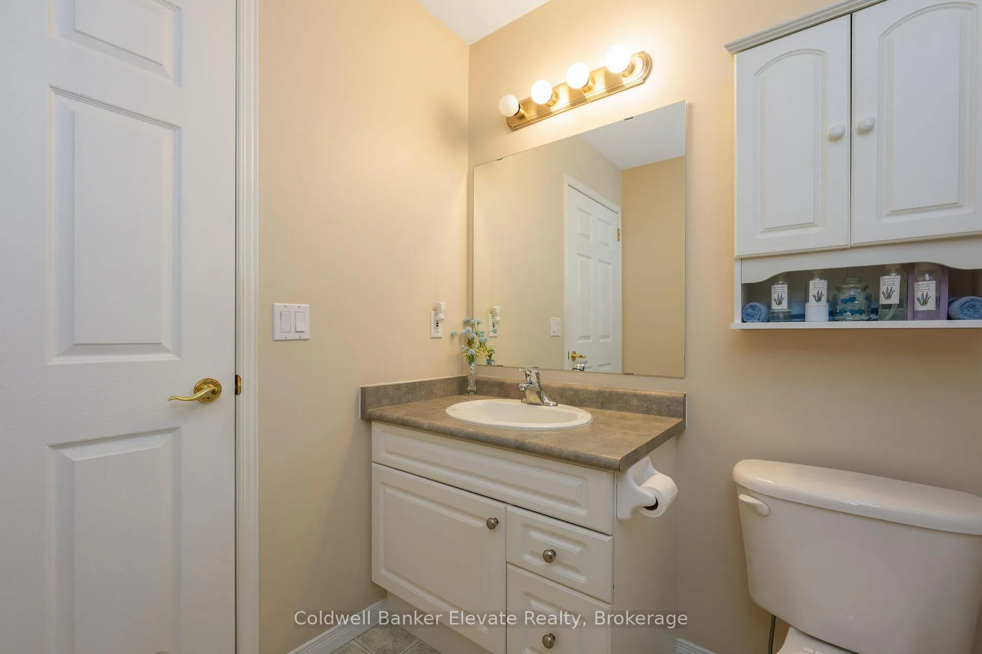 Photo 31 of Unit 10, 2705 Kingsway Drive, Kitchener — HOMEH