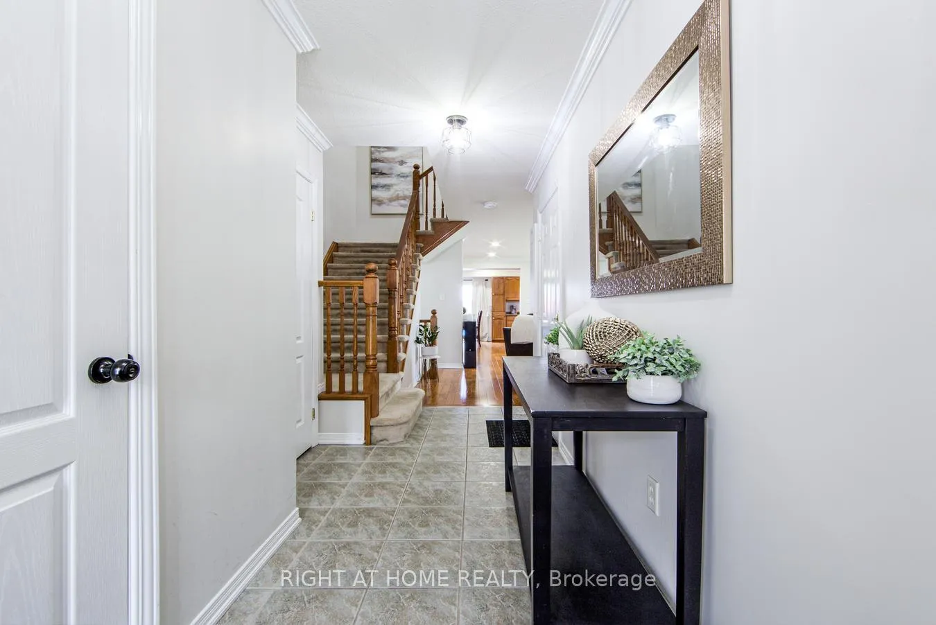 Photo 4 of Unit 27, 7 Southside Place, Hamilton, Mountview — HOMEH