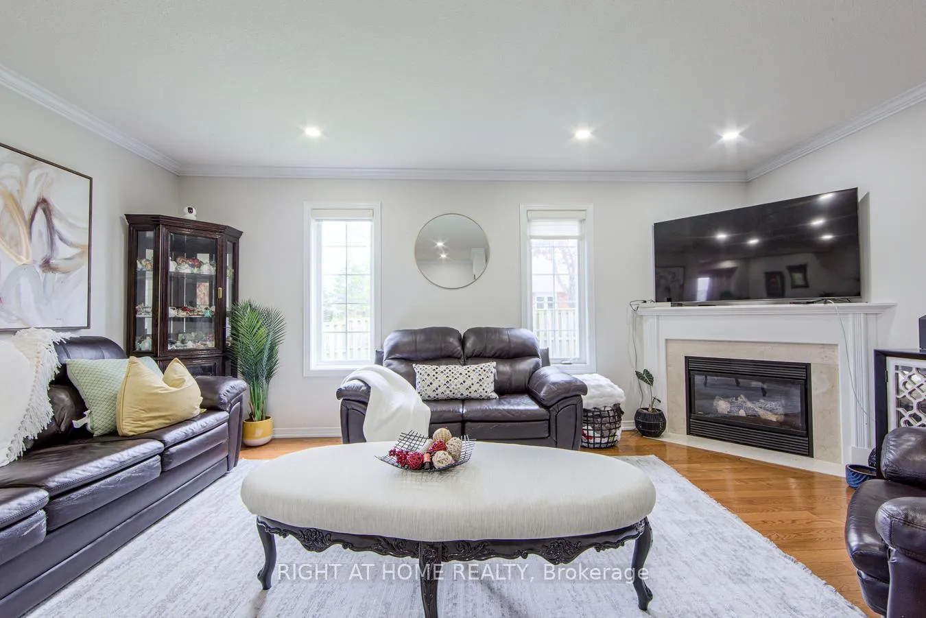Photo 6 of Unit 27, 7 Southside Place, Hamilton, Mountview — HOMEH