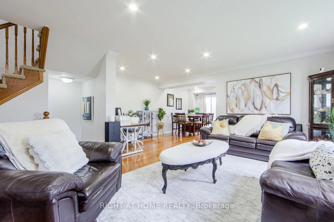 Photo 7 of Unit 27, 7 Southside Place, Hamilton, Mountview — HOMEH