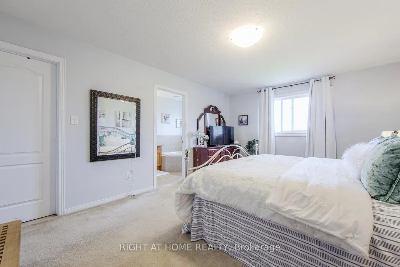 Photo 21 of Unit 27, 7 Southside Place, Hamilton, Mountview — HOMEH