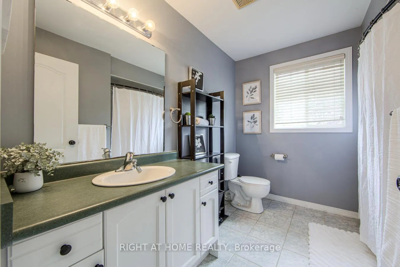 Photo 28 of Unit 27, 7 Southside Place, Hamilton, Mountview — HOMEH