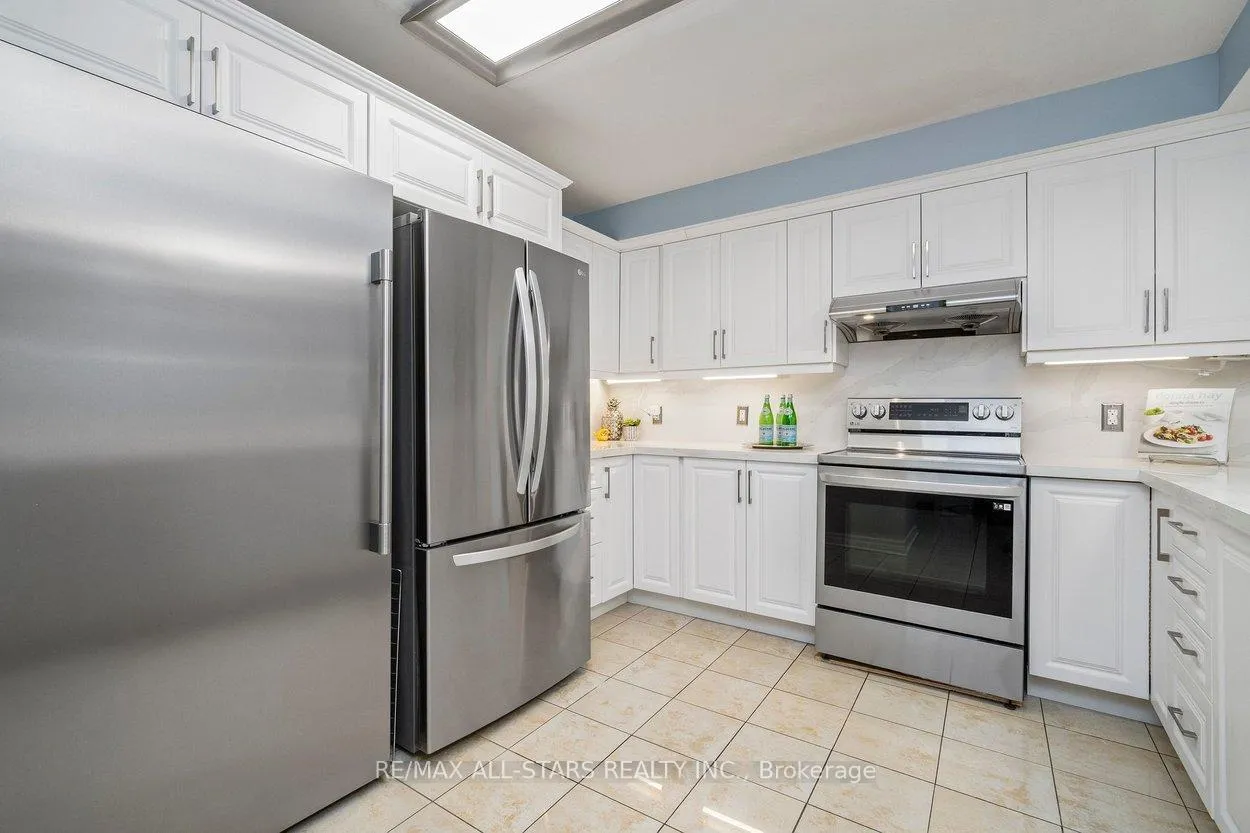 Photo 3 of Unit 110, 55 The Boardwalk Way, Markham, Greensborough — HOMEH
