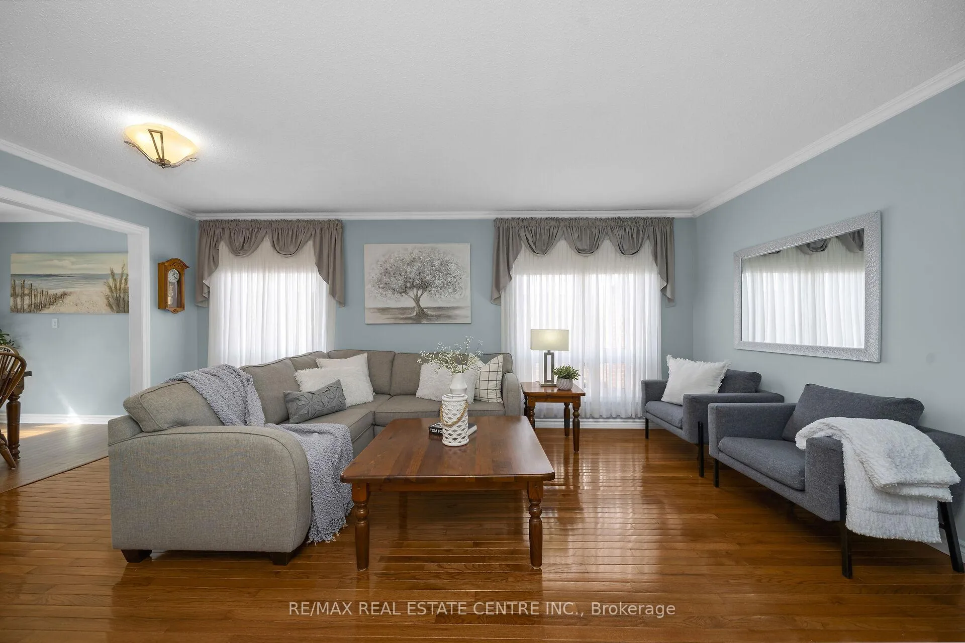 Photo 3 of 466 Vanier Drive, Milton, Bronte Meadows — HOMEH