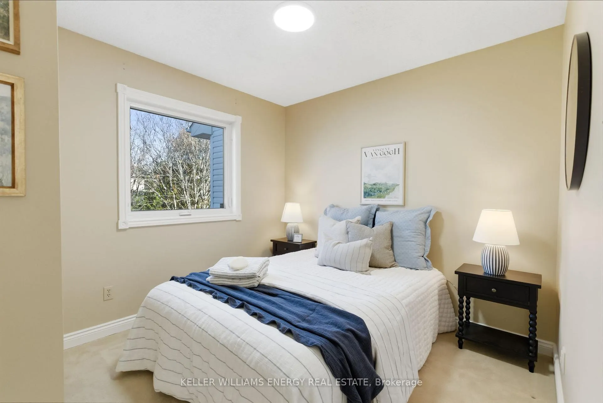 Photo 26 of 55 Cecil Found Crescent, Clarington, Courtice — HOMEH