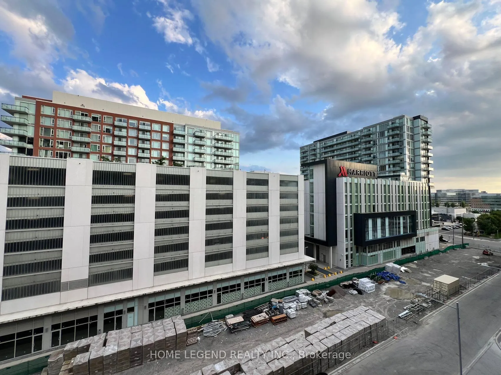 Photo 13 of Unit 715, 38 Simcoe Promenade, Markham, Unionville — HOMEH
