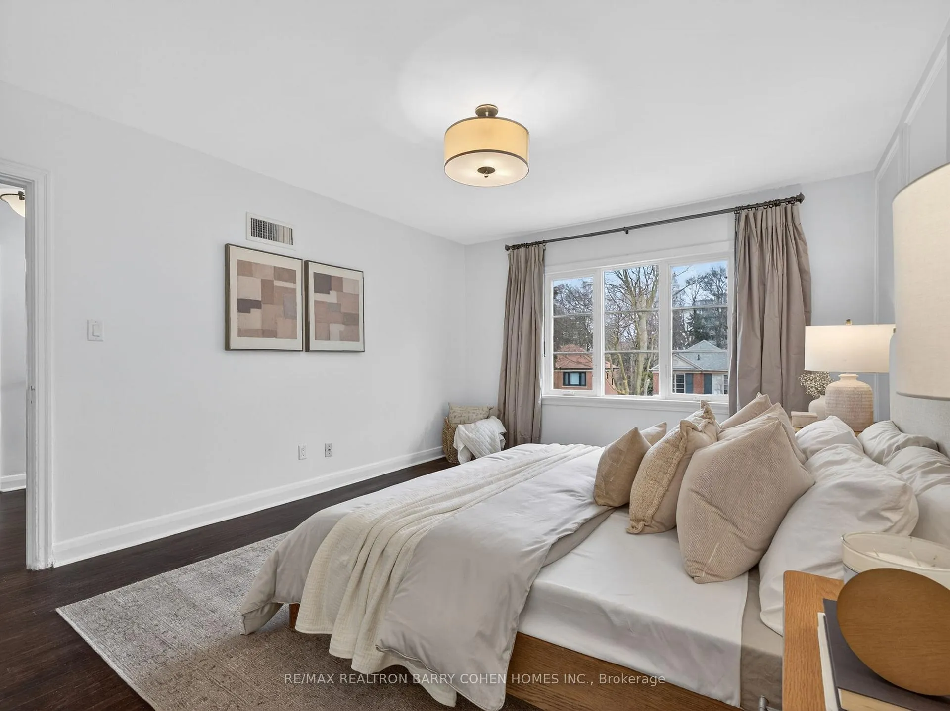 Photo 14 of 612 Vesta Drive, Toronto, Forest Hill North — HOMEH