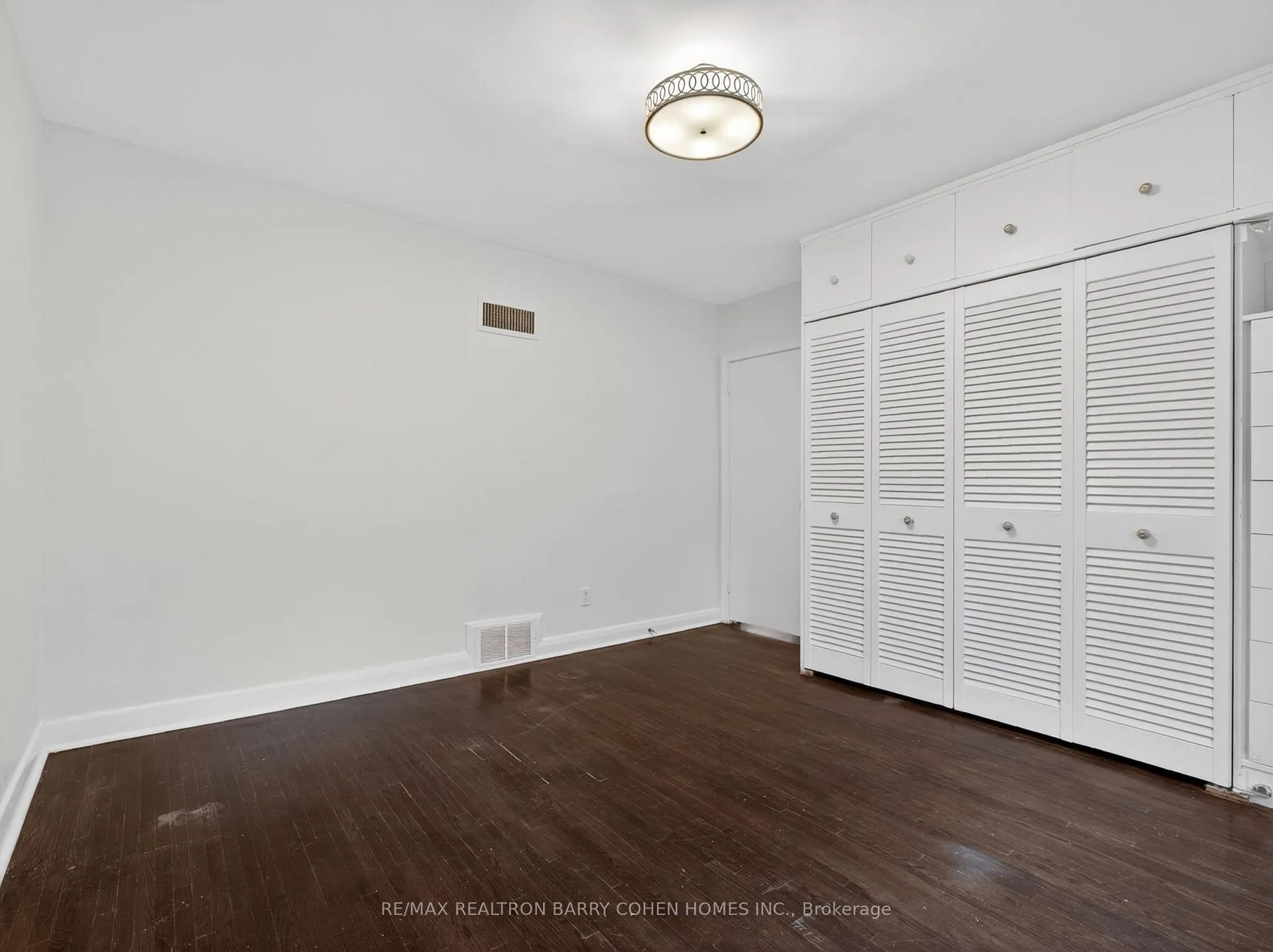 Photo 18 of 612 Vesta Drive, Toronto, Forest Hill North — HOMEH