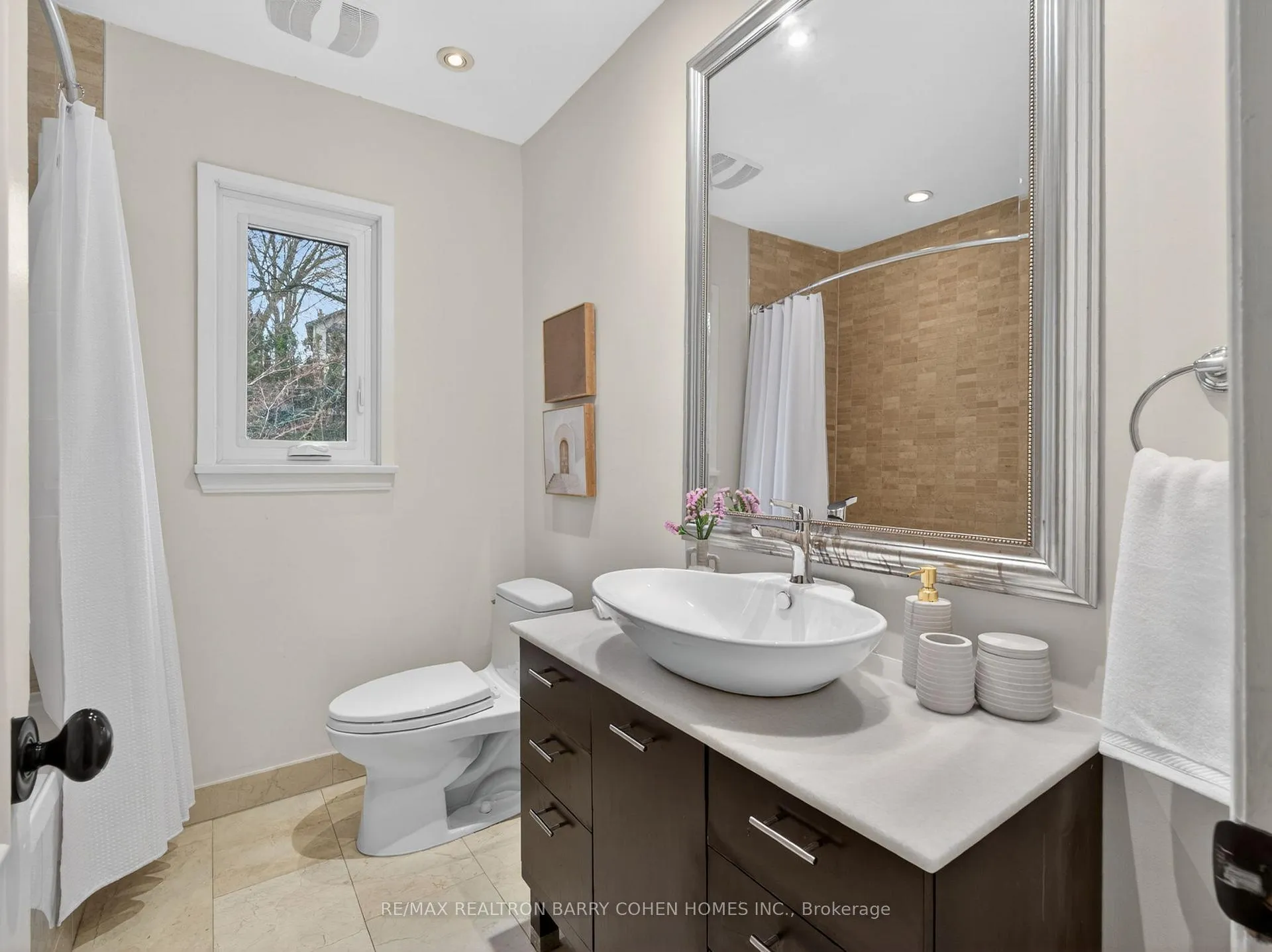 Photo 19 of 612 Vesta Drive, Toronto, Forest Hill North — HOMEH