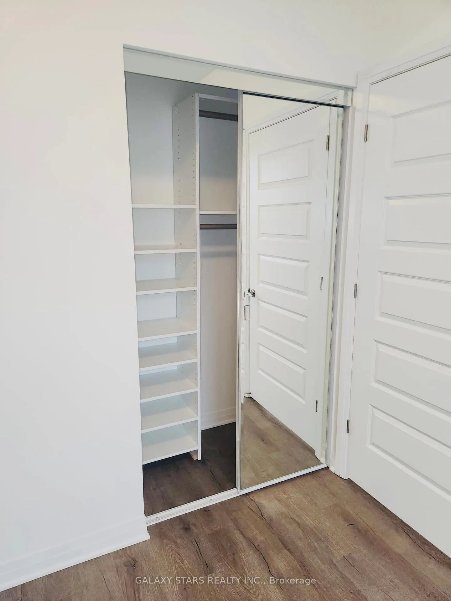 Photo 7 of Unit 210, 470 Gordon Krantz Avenue, Milton, Walker — HOMEH