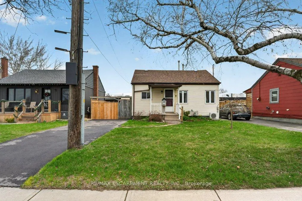 Photo 2 of 5 Mahony Avenue, Hamilton, Normanhurst — HOMEH