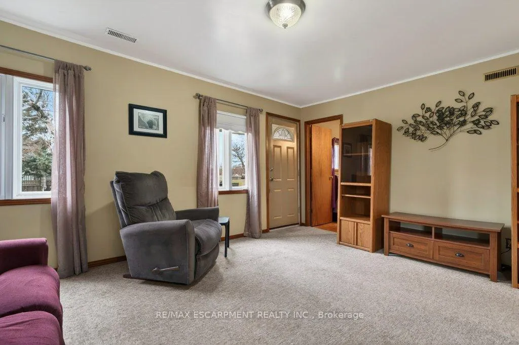 Photo 4 of 5 Mahony Avenue, Hamilton, Normanhurst — HOMEH