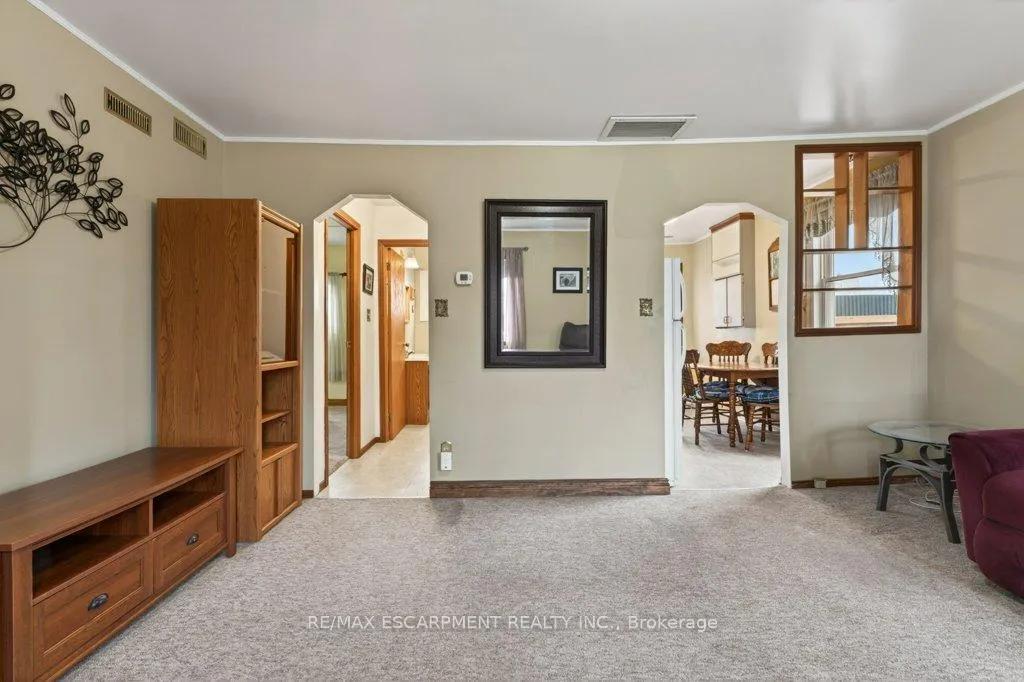 Photo 6 of 5 Mahony Avenue, Hamilton, Normanhurst — HOMEH