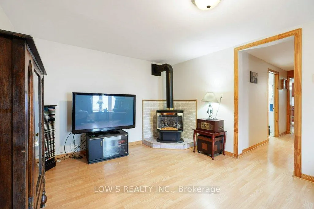 Photo 14 of 123 Pendleton Street, Champlain, Vankleek Hill — HOMEH