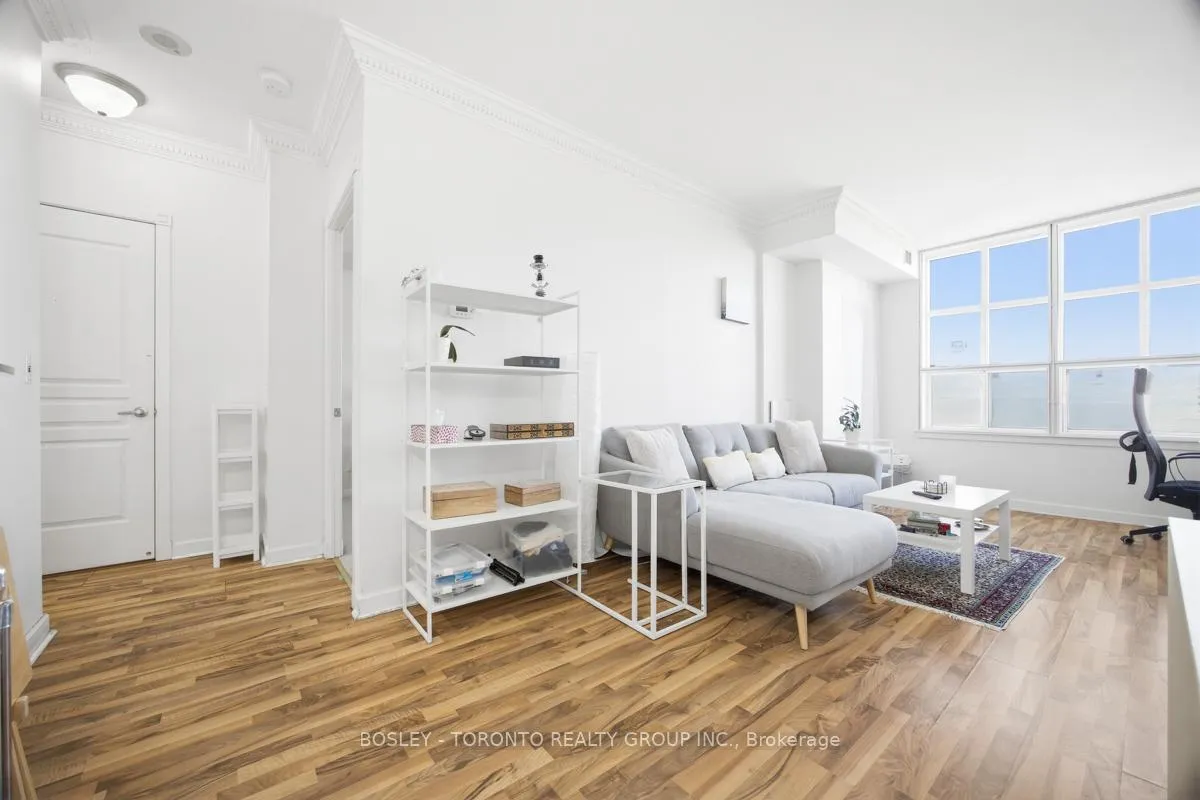Photo 6 of Unit 902, 438 Richmond Street W, Toronto, Waterfront Communities — HOMEH