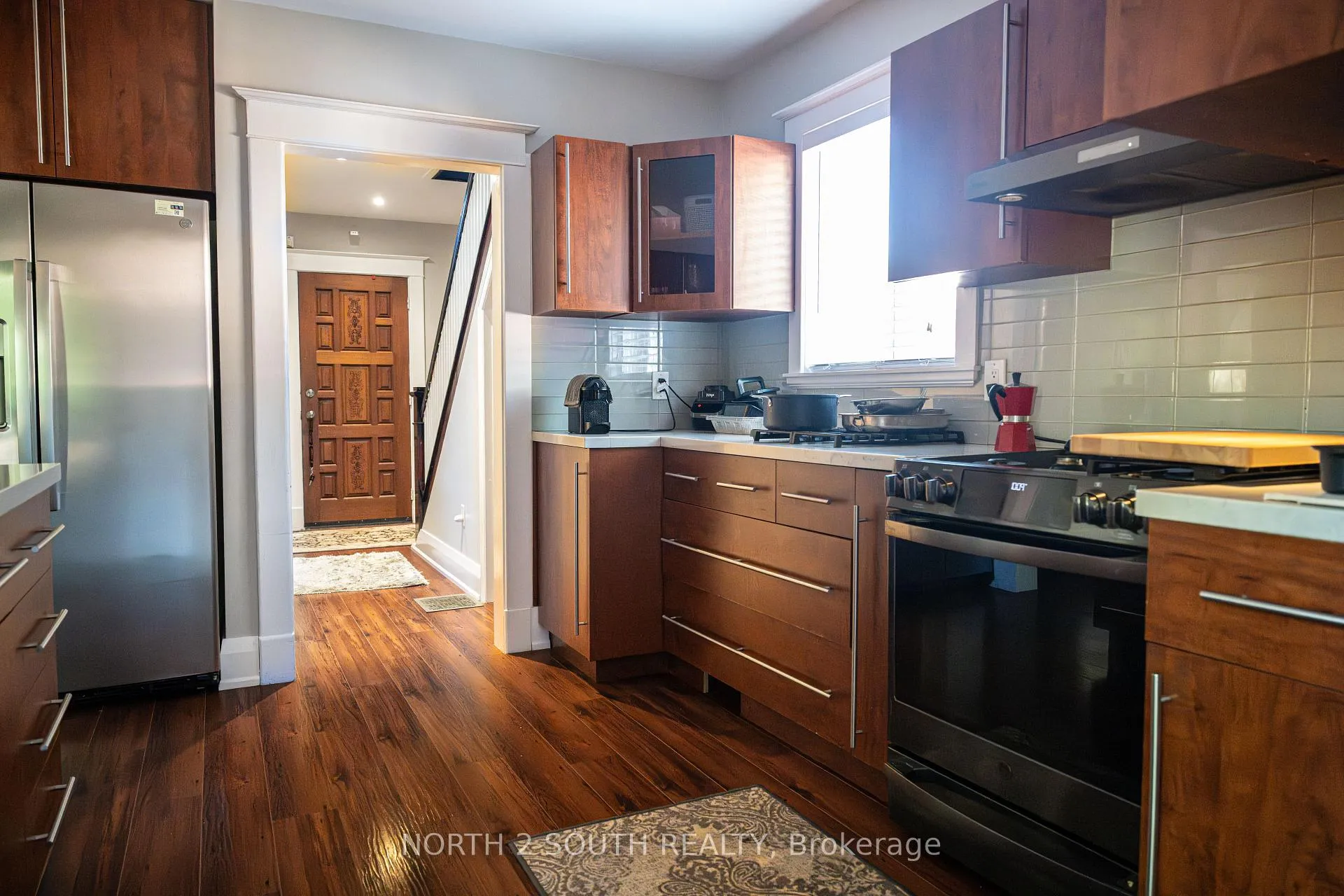 Photo 7 of 24 Abell Avenue, Vaughan, West Woodbridge — HOMEH