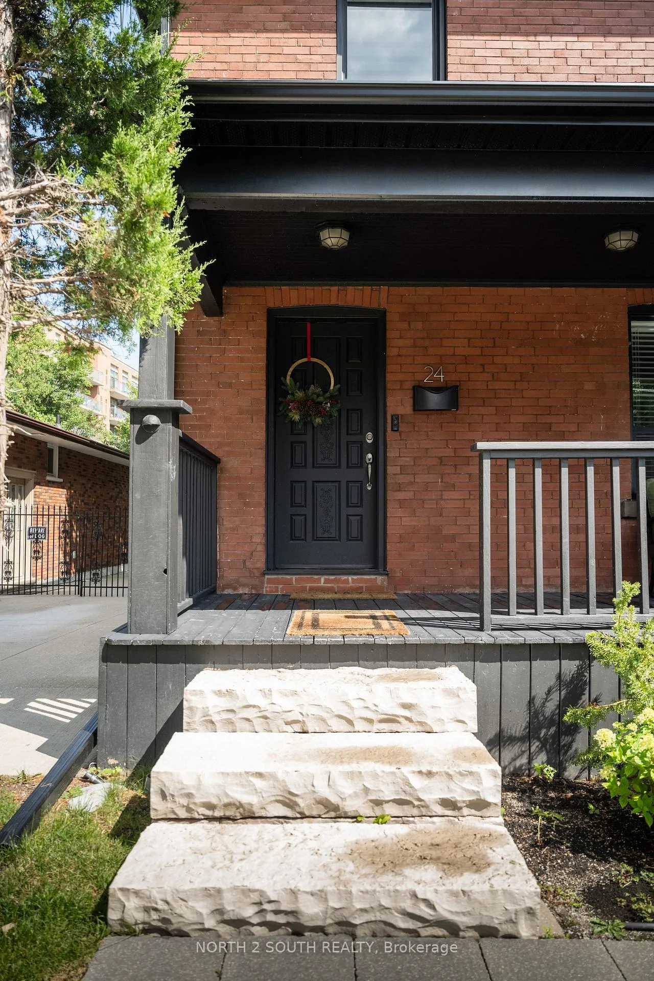 Photo 28 of 24 Abell Avenue, Vaughan, West Woodbridge — HOMEH