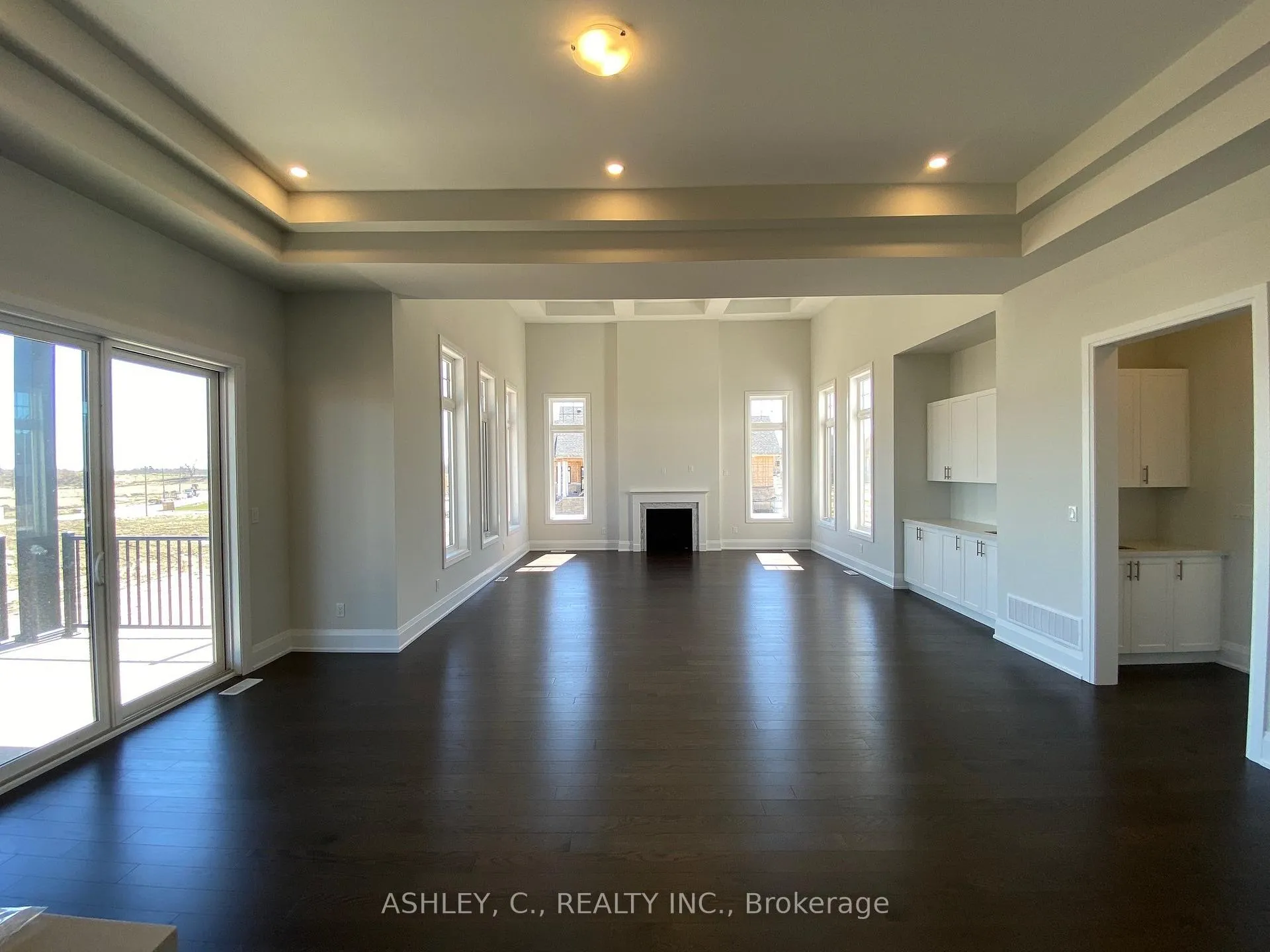 Photo 12 of 51 William Crisp Drive, Caledon, Alton — HOMEH