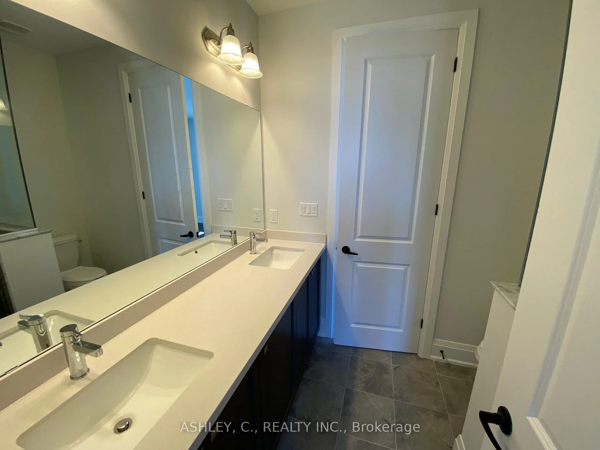 Photo 23 of 51 William Crisp Drive, Caledon, Alton — HOMEH