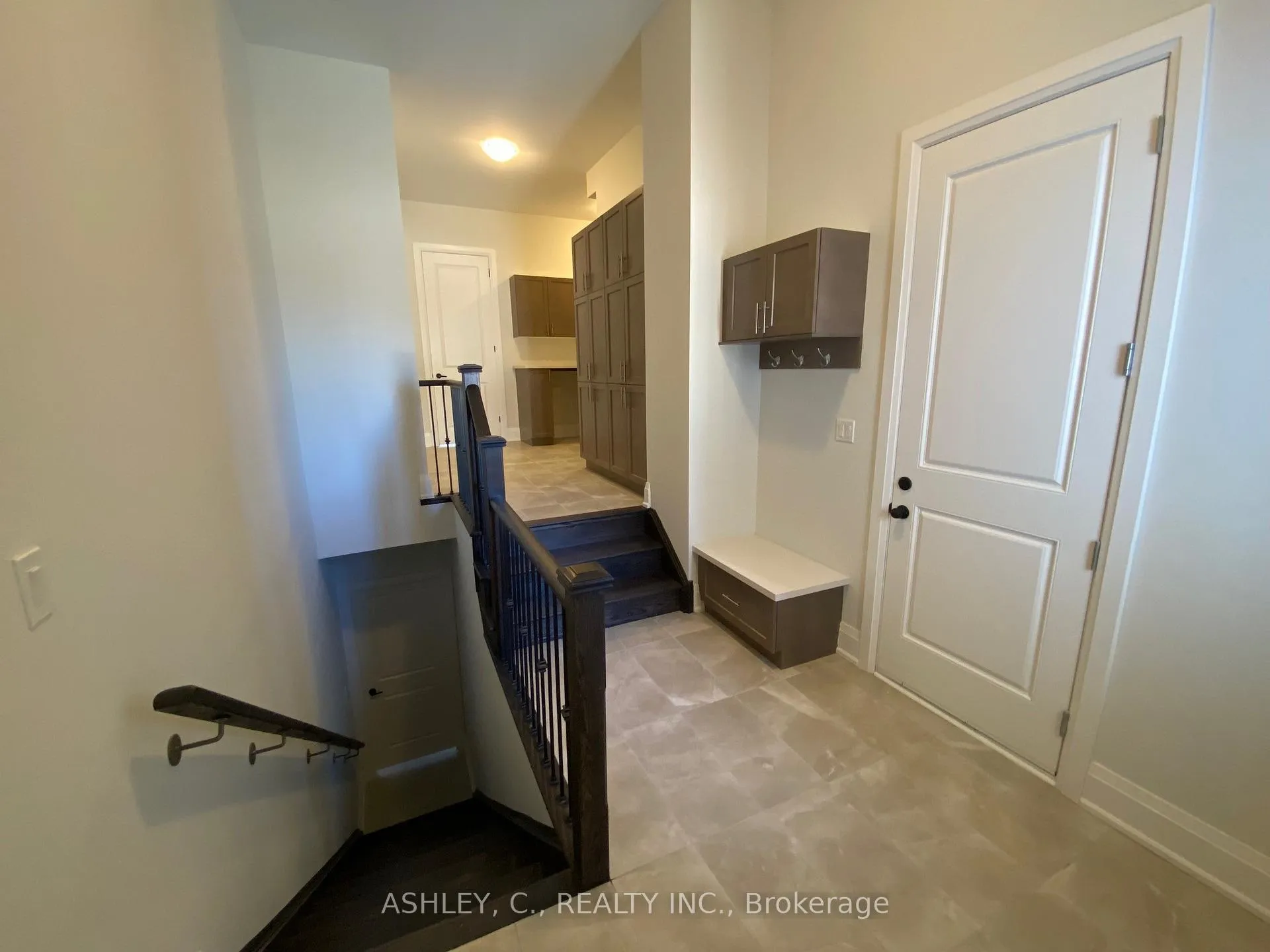 Photo 30 of 51 William Crisp Drive, Caledon, Alton — HOMEH
