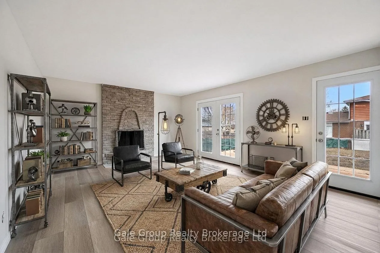 Photo 14 of 165 Brookside Crescent, Kitchener — HOMEH