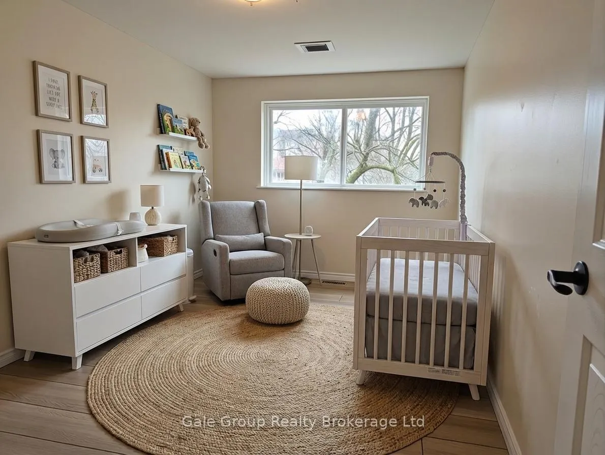 Photo 18 of 165 Brookside Crescent, Kitchener — HOMEH