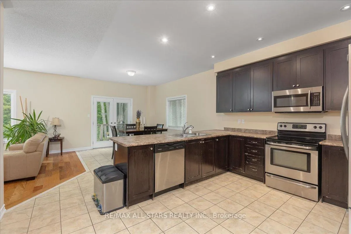 Photo 5 of 27 Scotia Road, Georgina, Sutton & Jackson's Point — HOMEH
