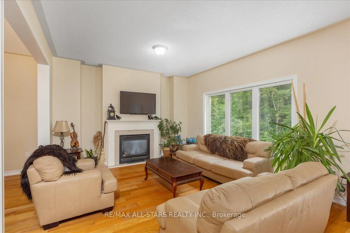 Photo 12 of 27 Scotia Road, Georgina, Sutton & Jackson's Point — HOMEH