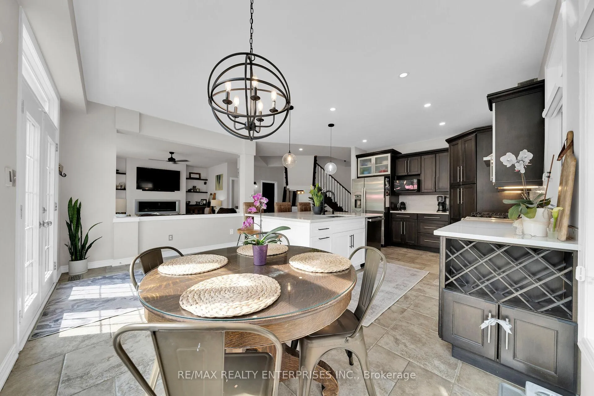Photo 8 of 177 Joshua Avenue, Hamilton, Ancaster — HOMEH