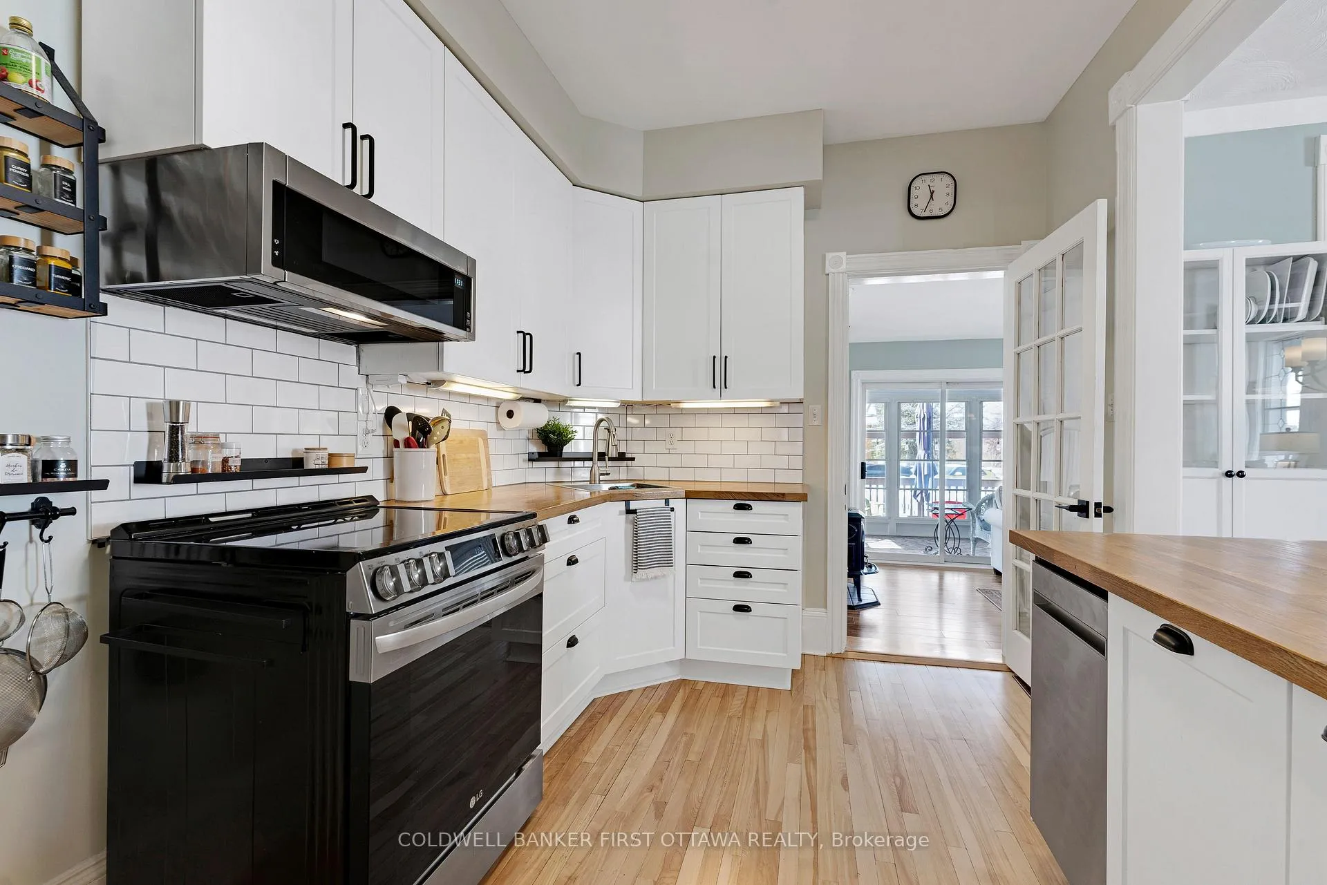 Photo 12 of 256 A&B Flora Street, Carleton Place — HOMEH
