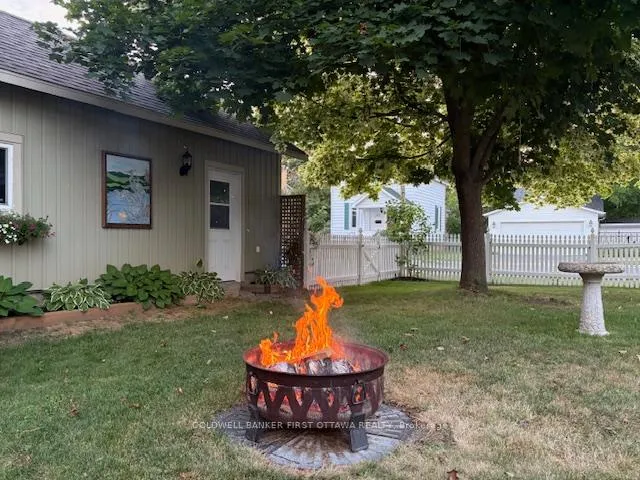 Photo 27 of 256 A&B Flora Street, Carleton Place — HOMEH